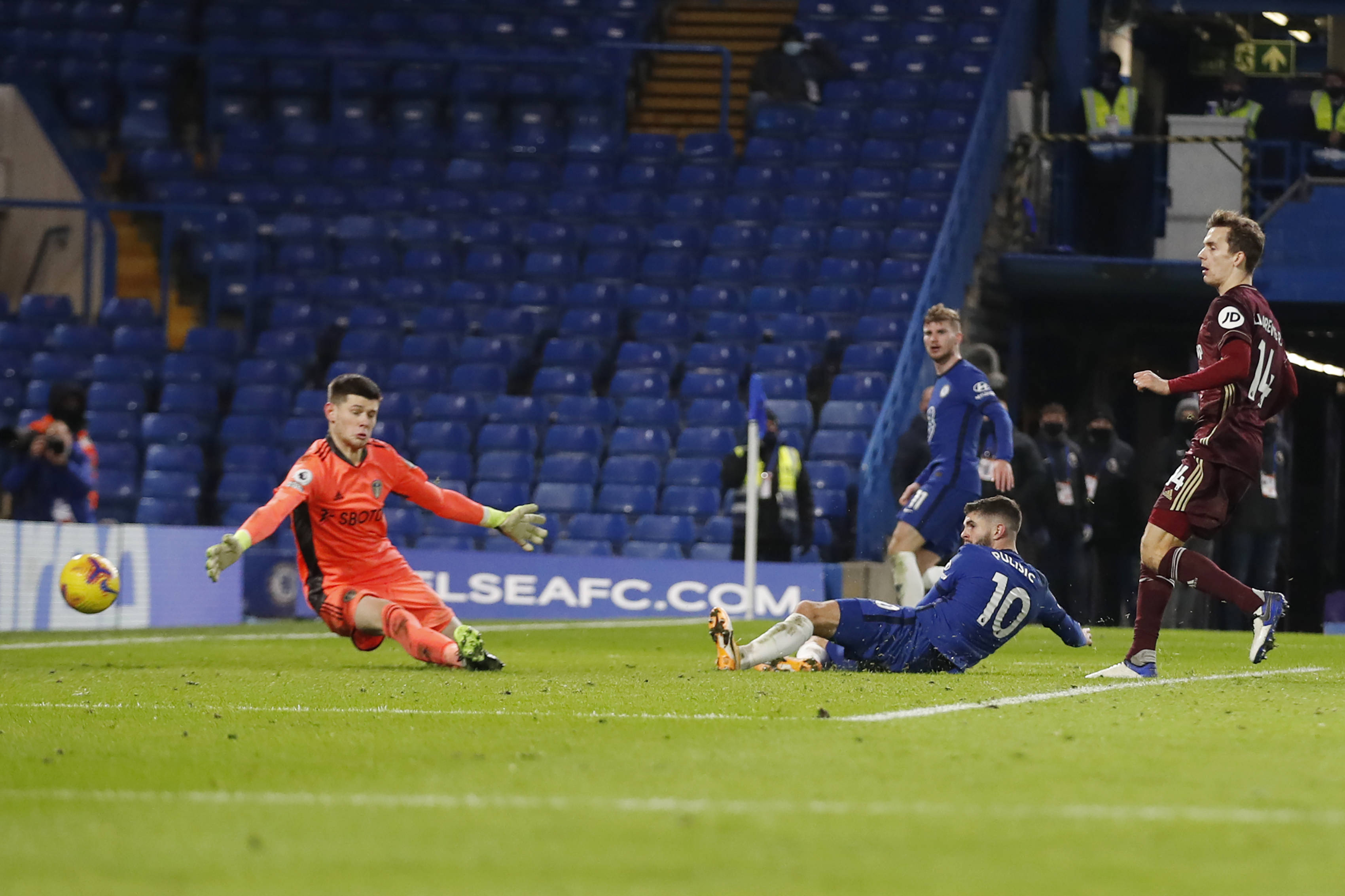 斯签约一事 斯签约一事